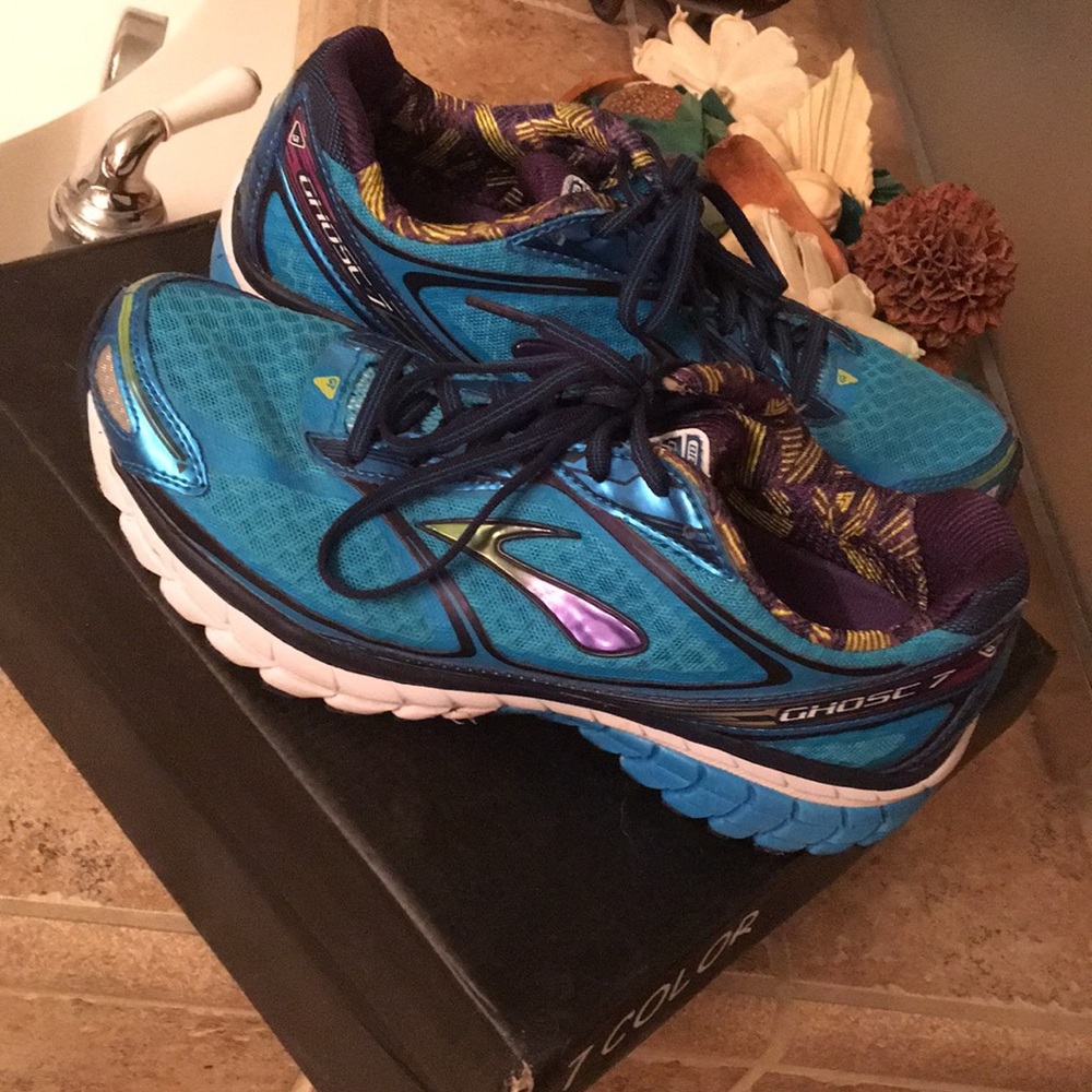 Brooks Ghost 7 size 8.5